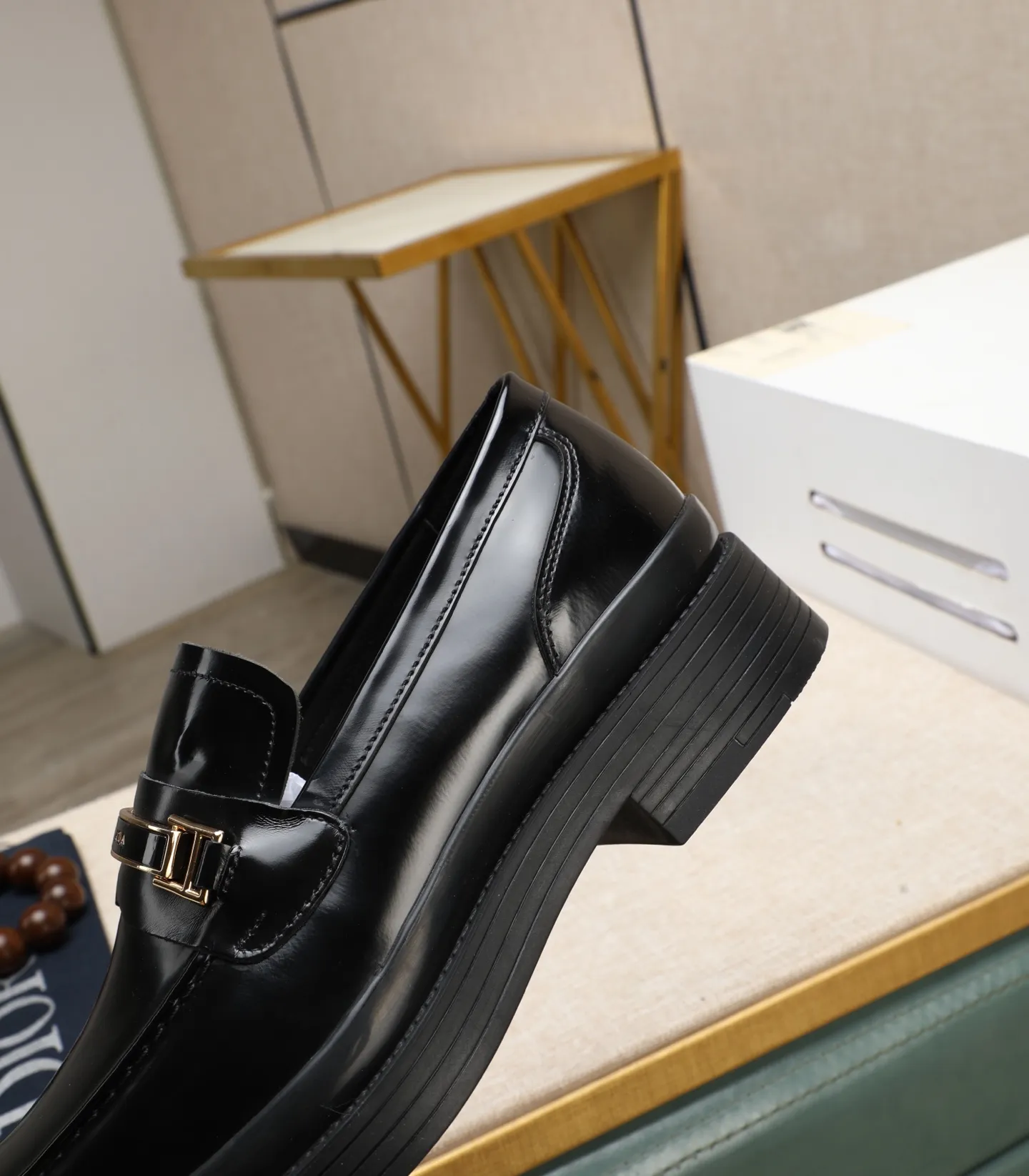 Men's men's shoes 💰540 (water-dyed cow leather) 📛📛PRADA high-end counter's latest formal business leather shoes 👔original and highest quality! Imported from Italy 🇮🇹 first-layer calfskin fabric ➕ cowhide lining Original outsole Formal size: 38➖44 (45 customized)
